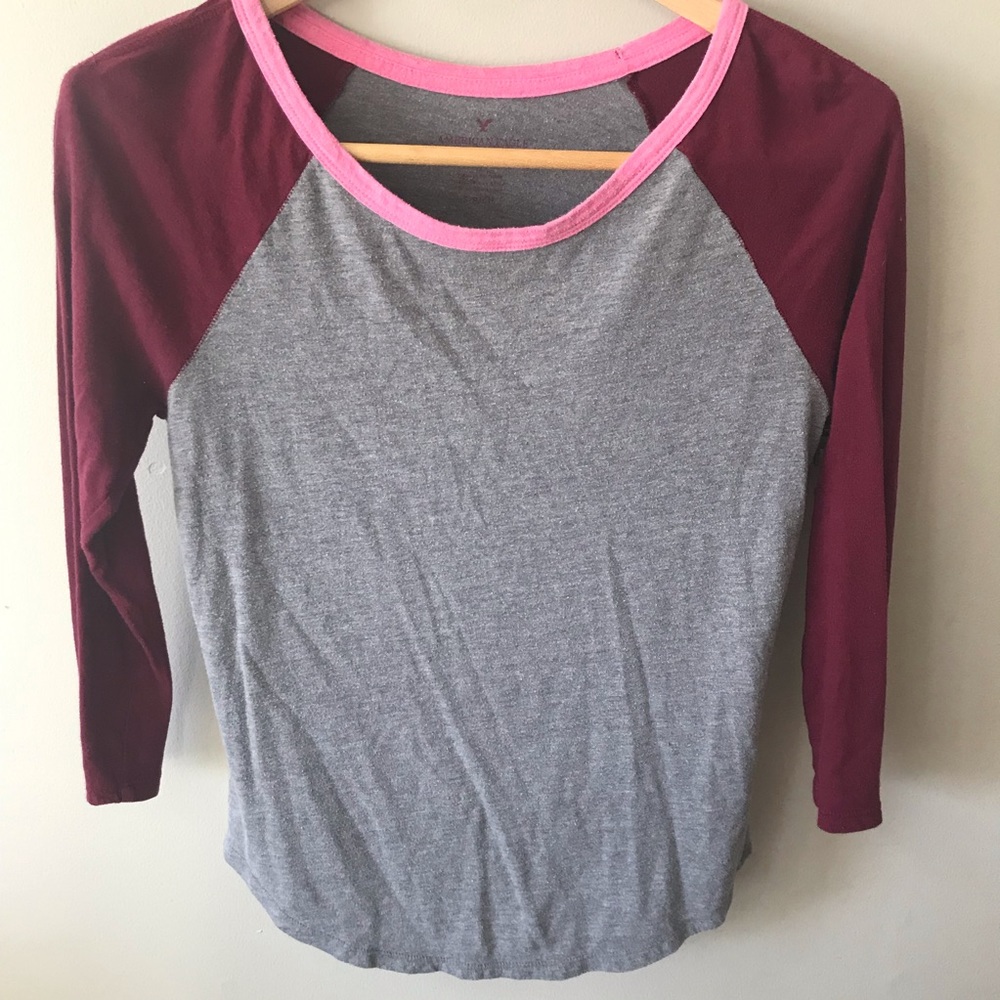 American Eagle baseball tee